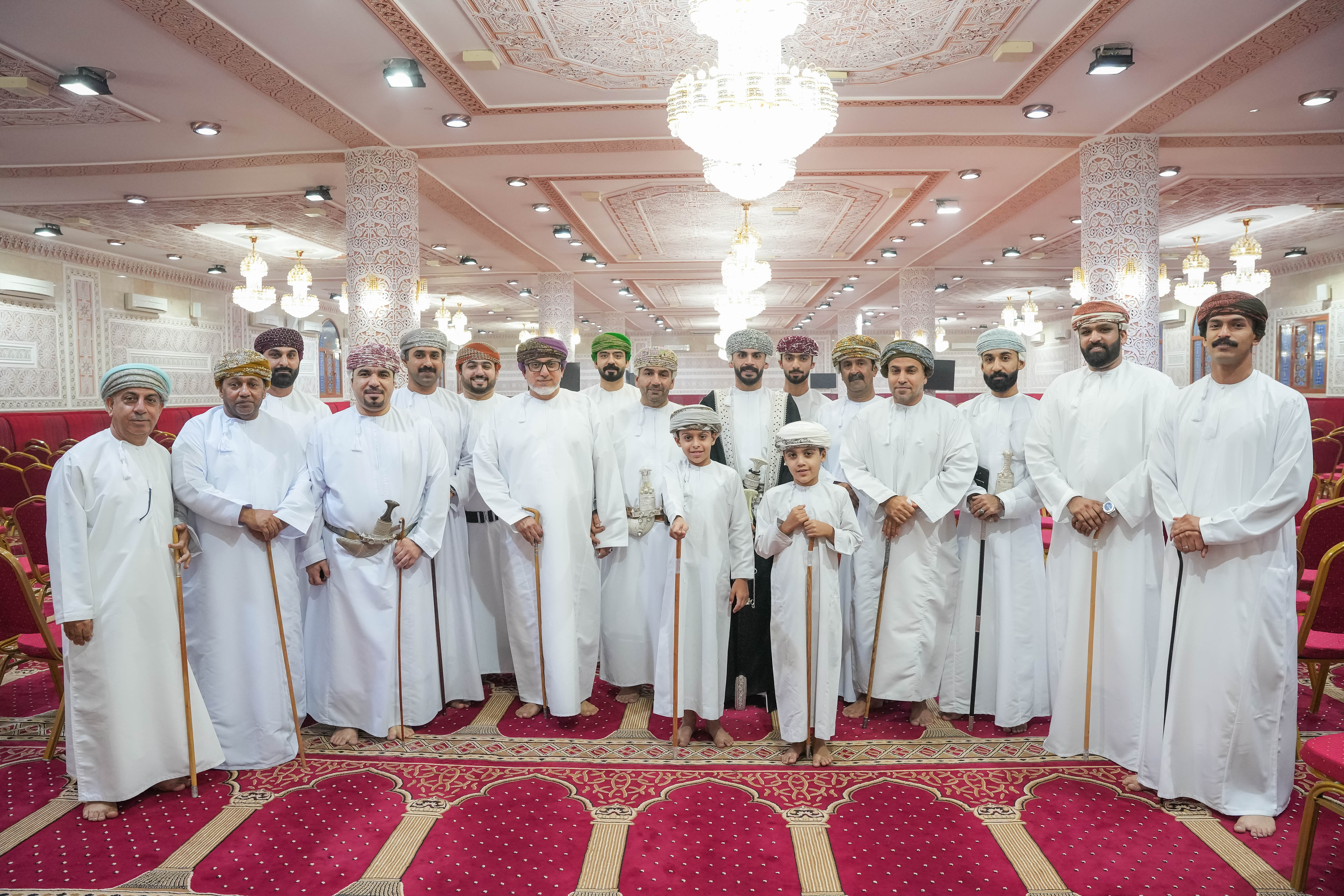 Madar Al-Saa Images 0.11703507426438609