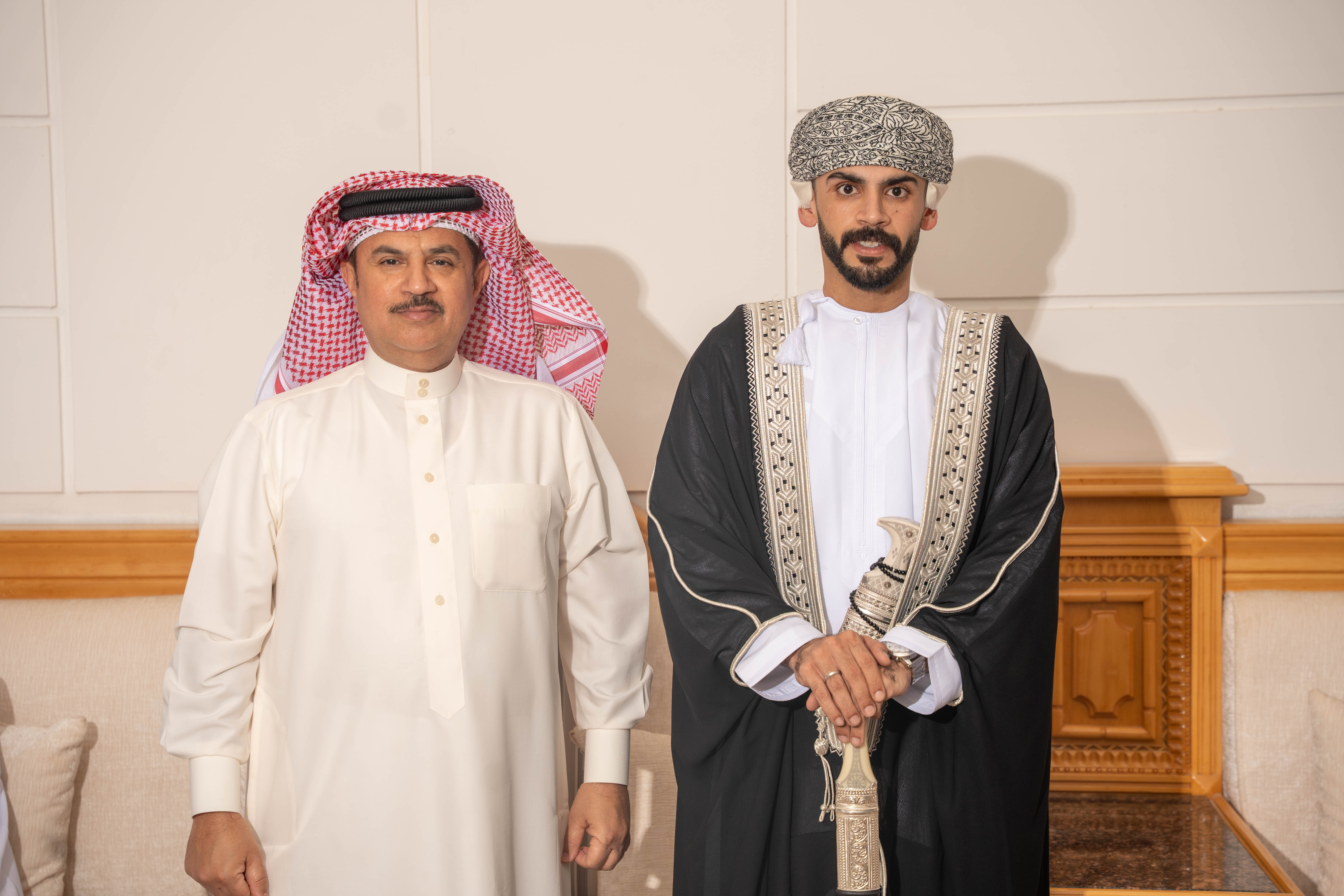 Madar Al-Saa Images 0.8564509182027499