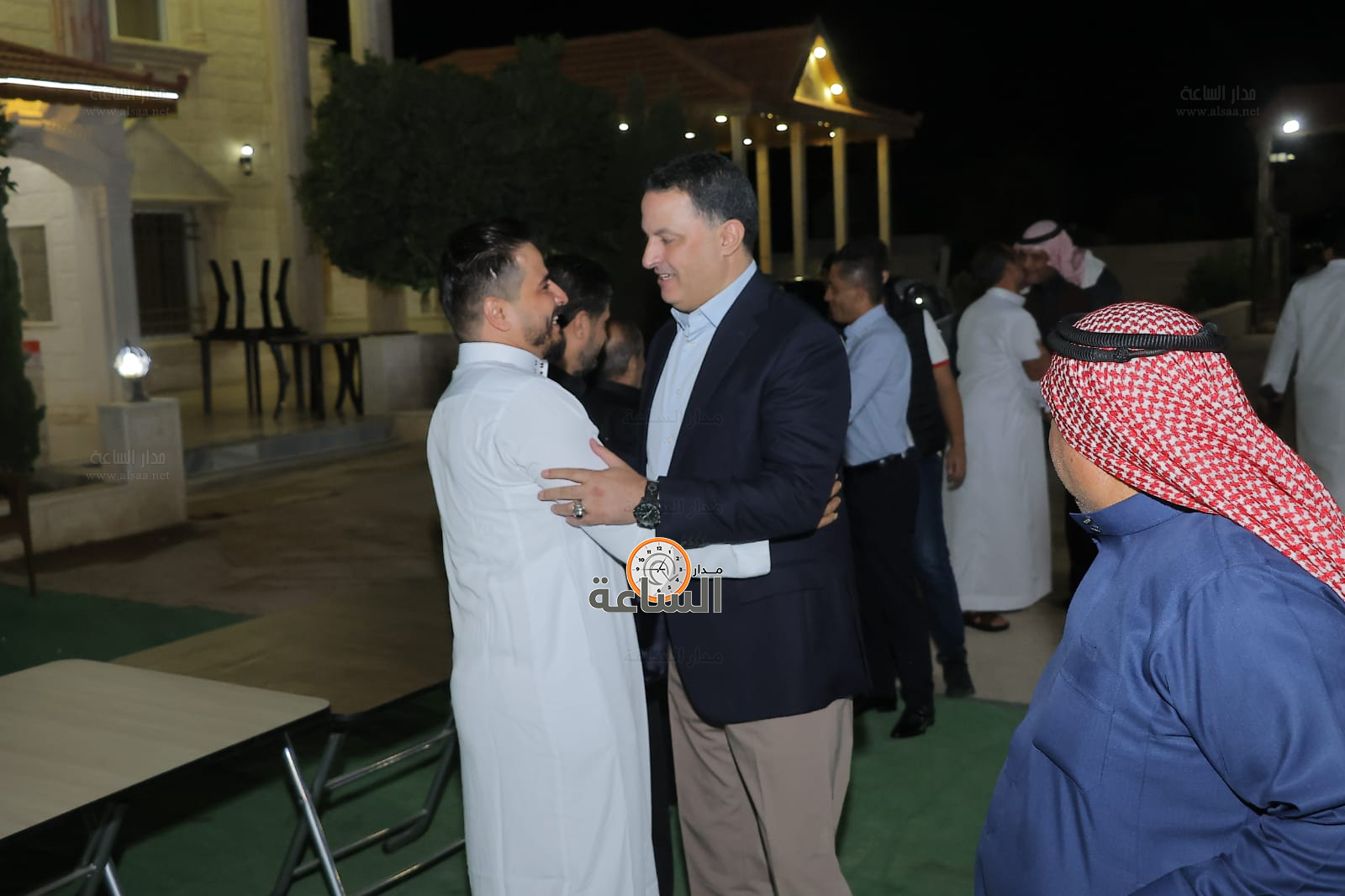 Madar Al-Saa Images 0.9925763546706121