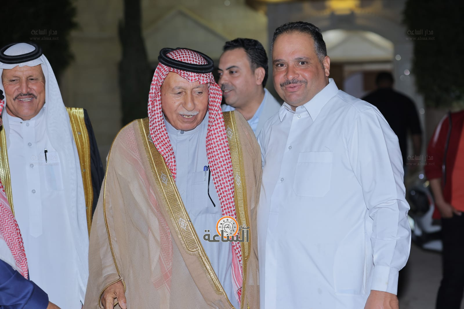 Madar Al-Saa Images 0.34459285333048306