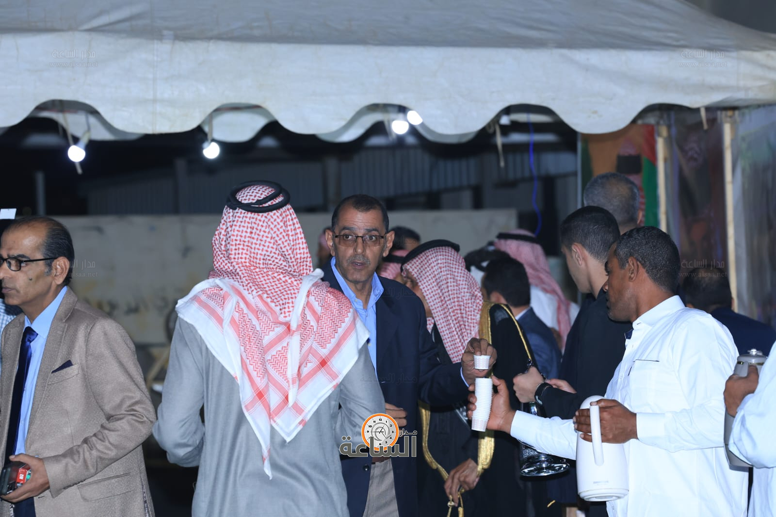 Madar Al-Saa Images 0.3561439237311843