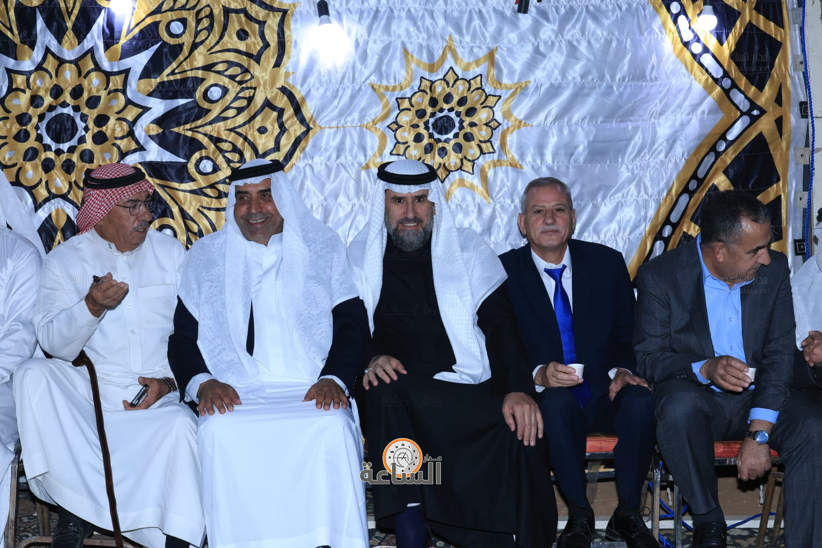 Madar Al-Saa Images 0.7498328163131868