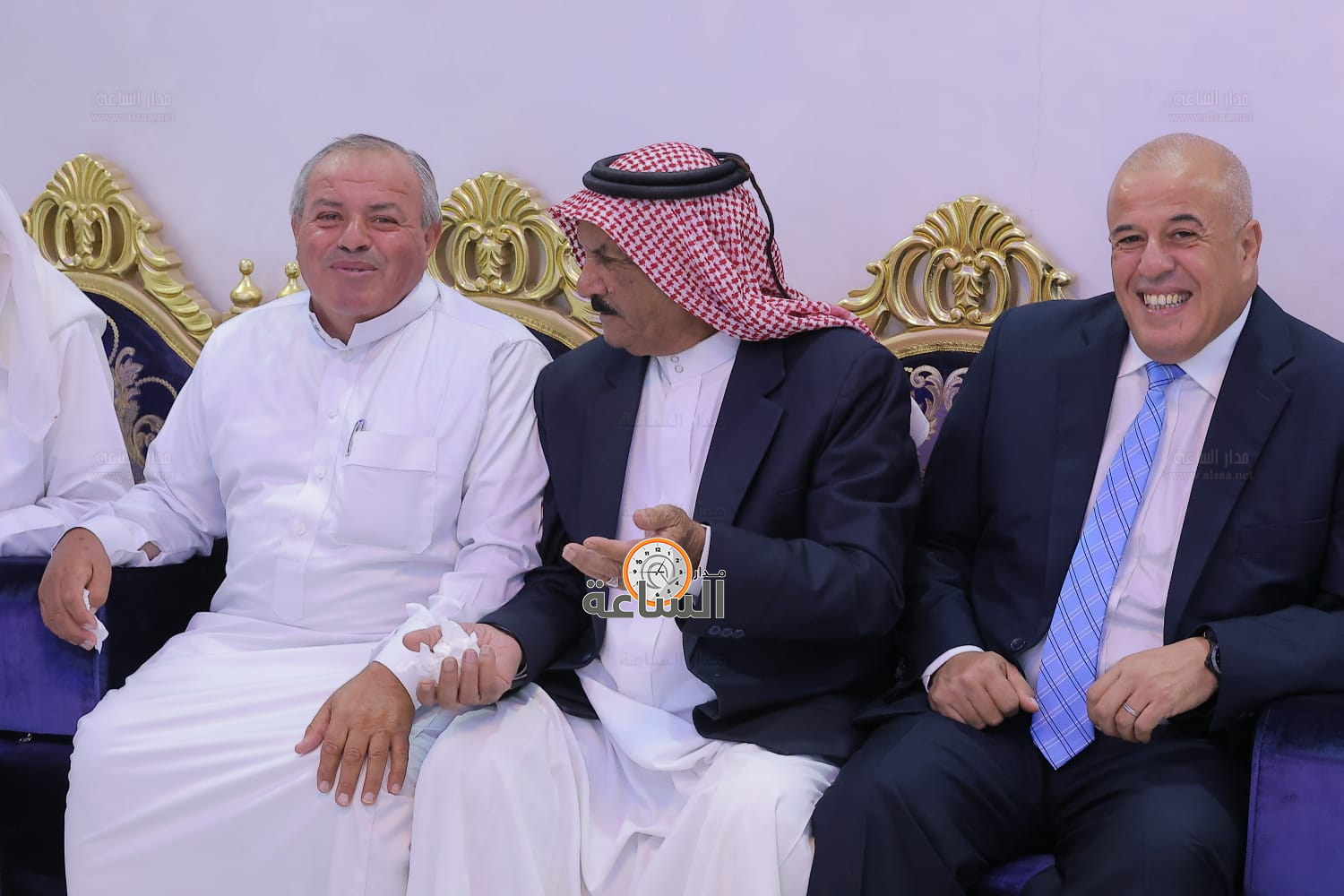 Madar Al-Saa Images 0.9266245394383686