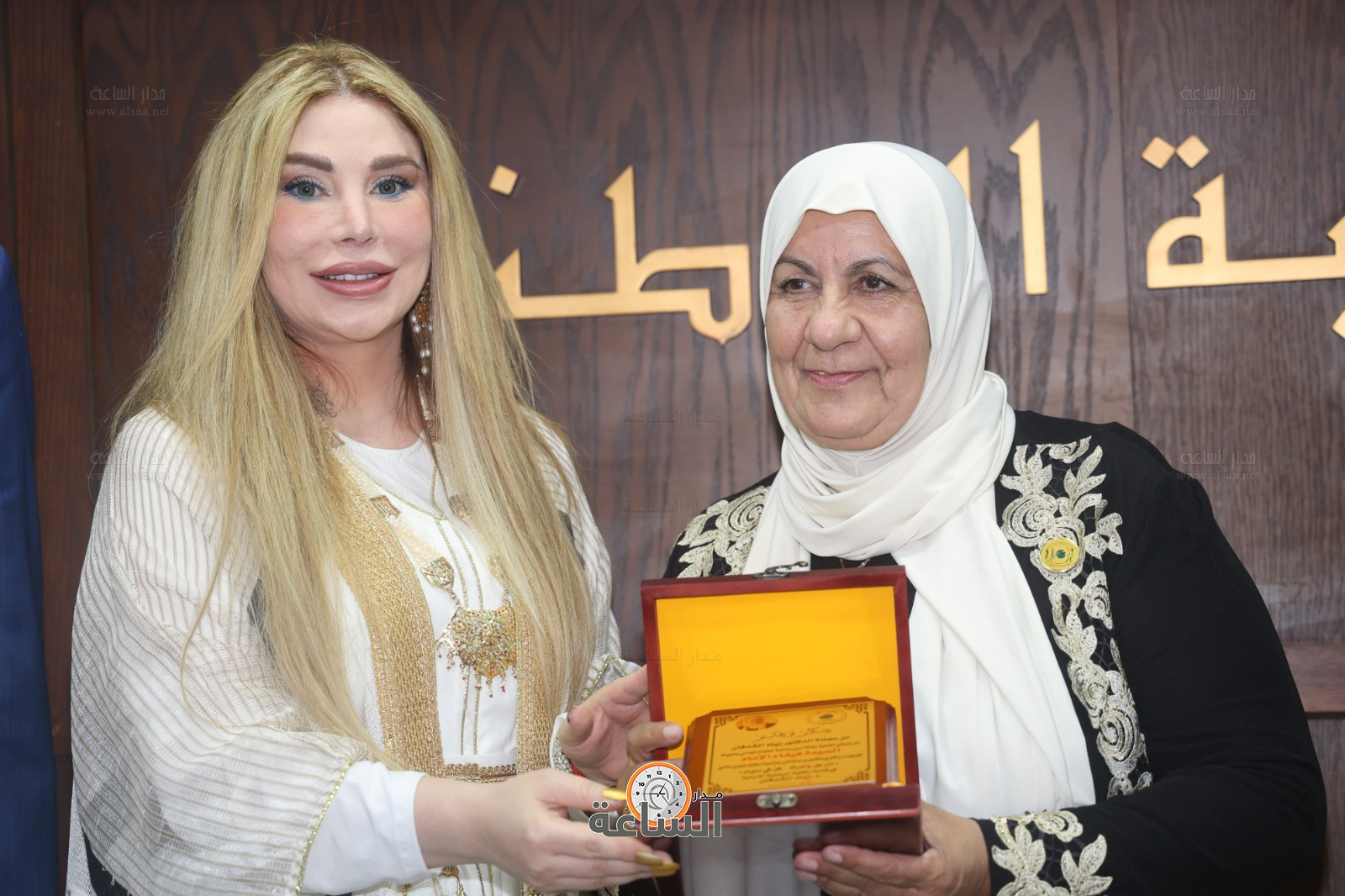 Madar Al-Saa Images 0.1882915716641852