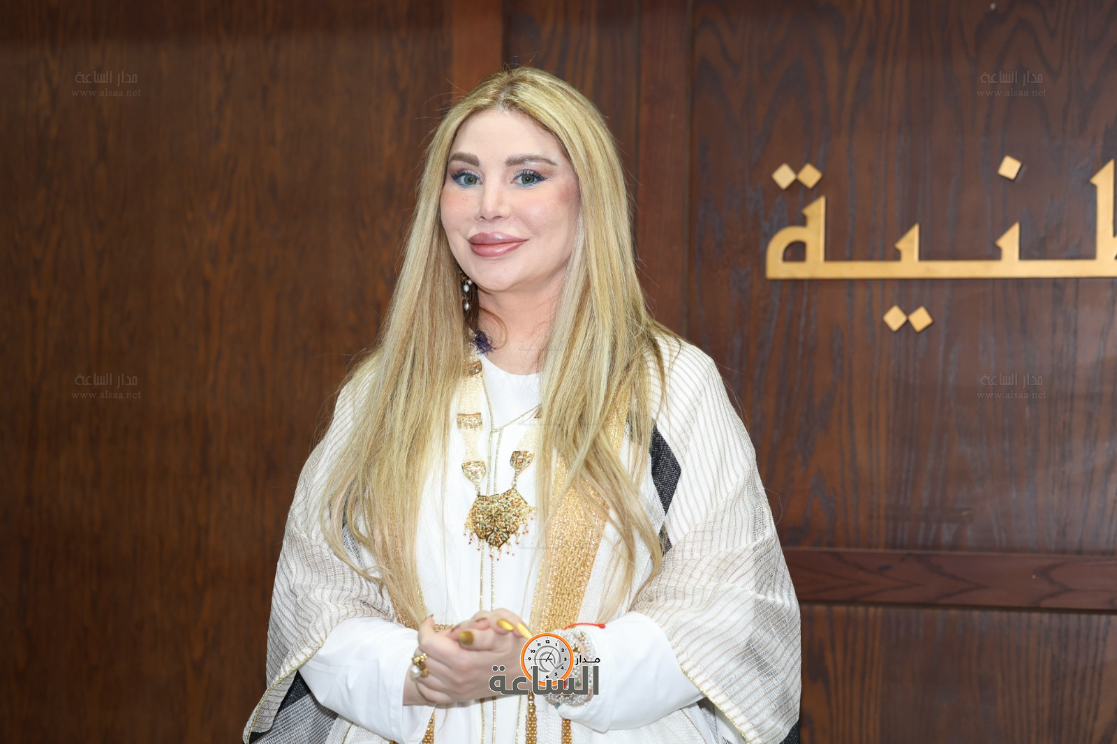 Madar Al-Saa Images 0.42829373857165354