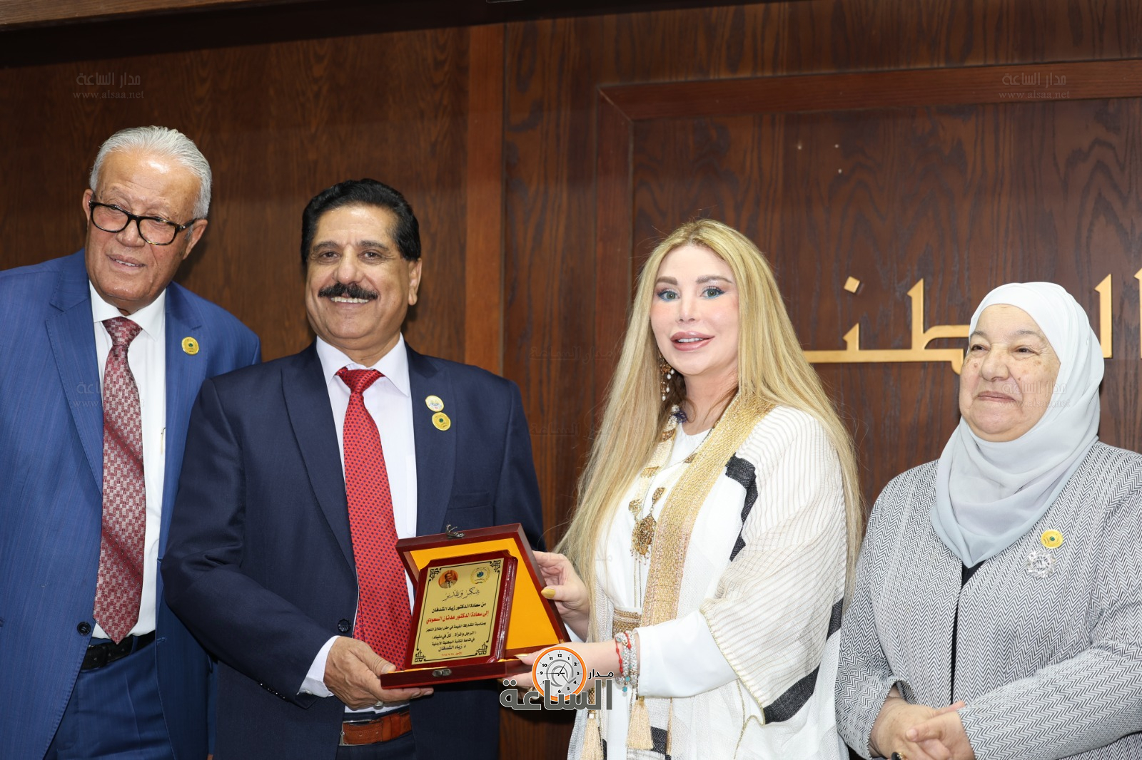 Madar Al-Saa Images 0.9901627780891153