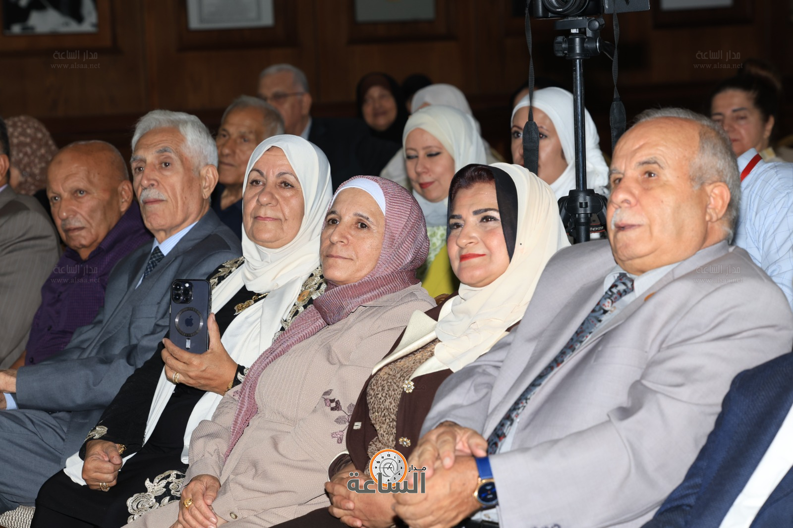 Madar Al-Saa Images 0.09751996094673132