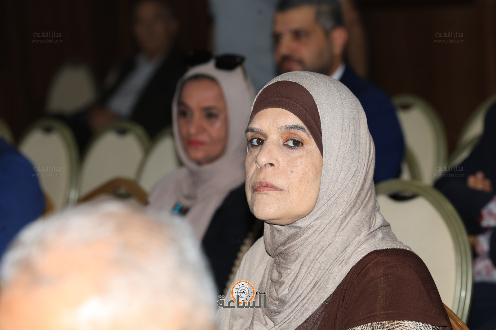 Madar Al-Saa Images 0.3583577231728917