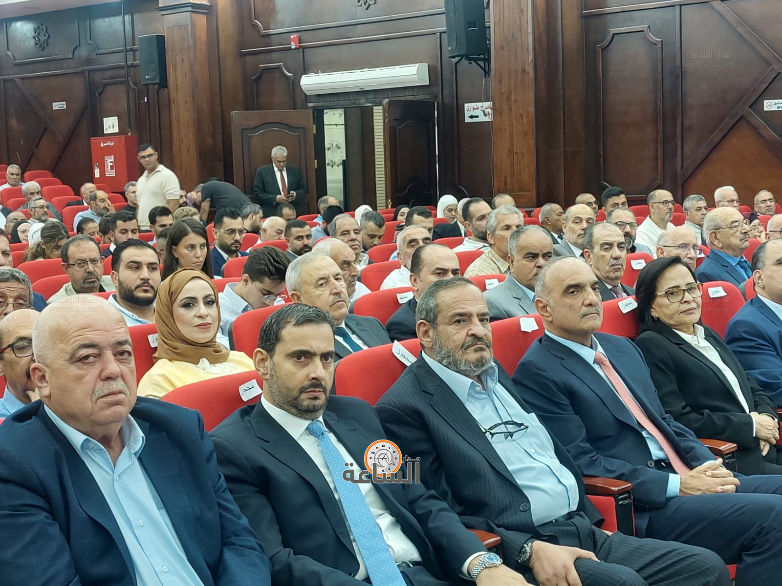 Madar Al-Saa Images 0.18069541019566238