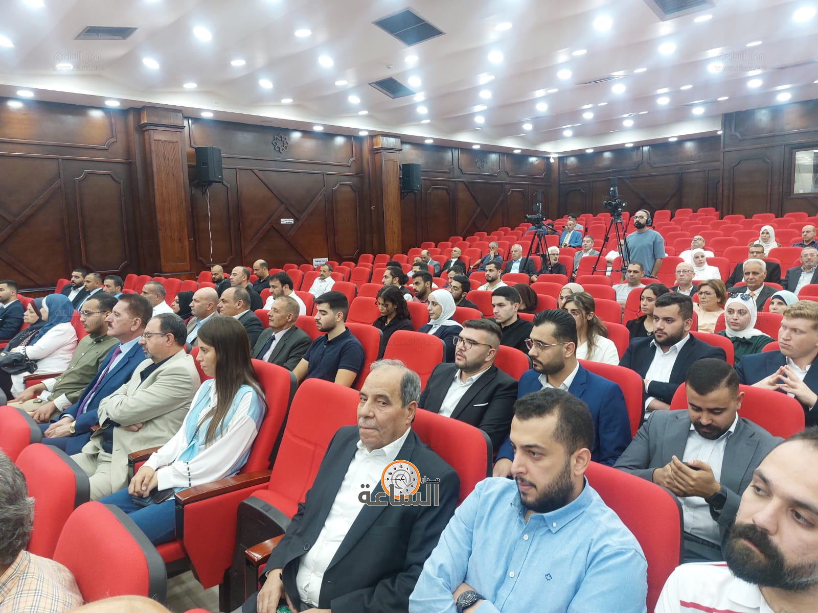 Madar Al-Saa Images 0.9220384969661689