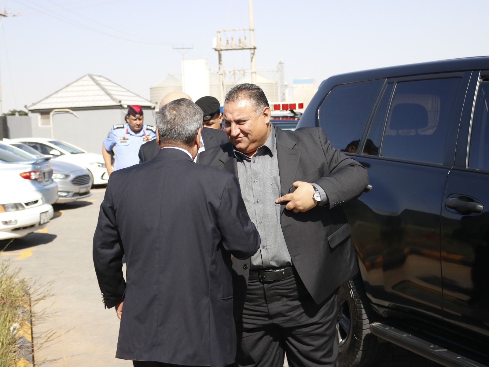 Madar Al-Saa Images 0.2653248271083094