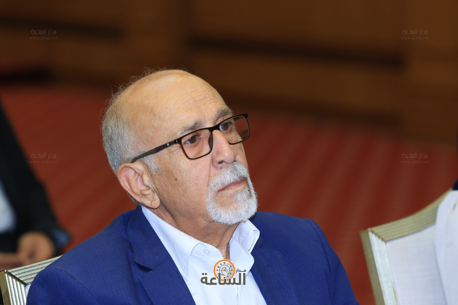 Madar Al-Saa Images 0.0612361357199287