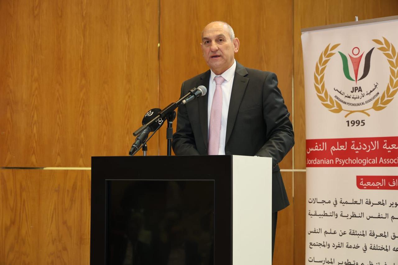 Madar Al-Saa Images 0.4969824010020757