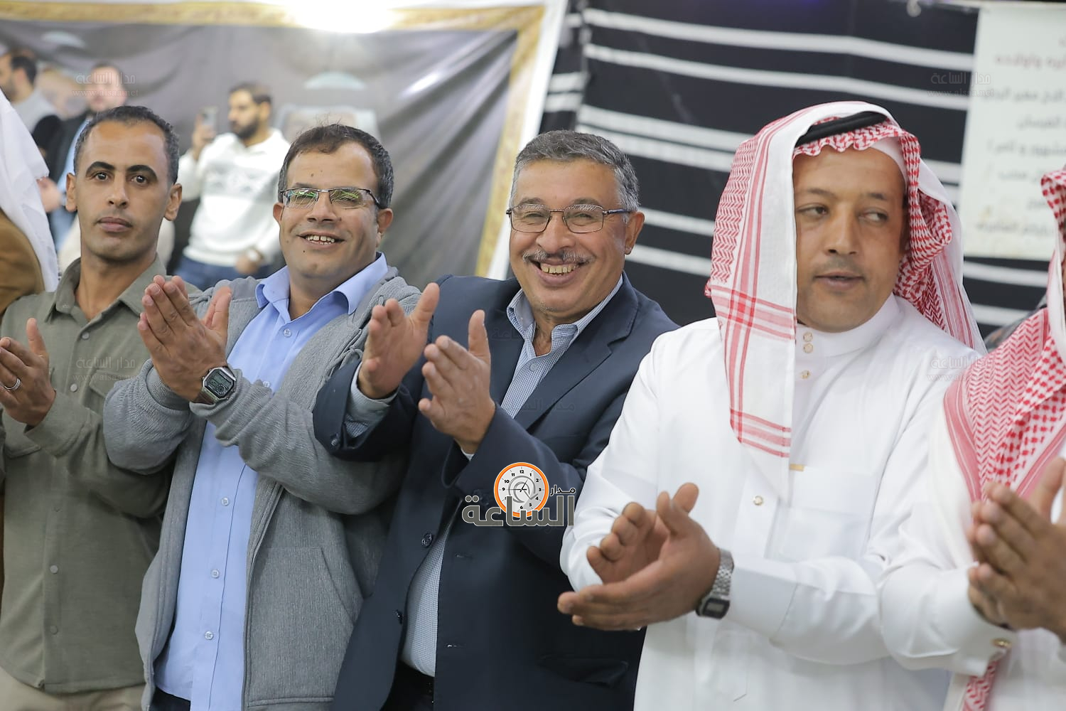 Madar Al-Saa Images 0.8792667727477652