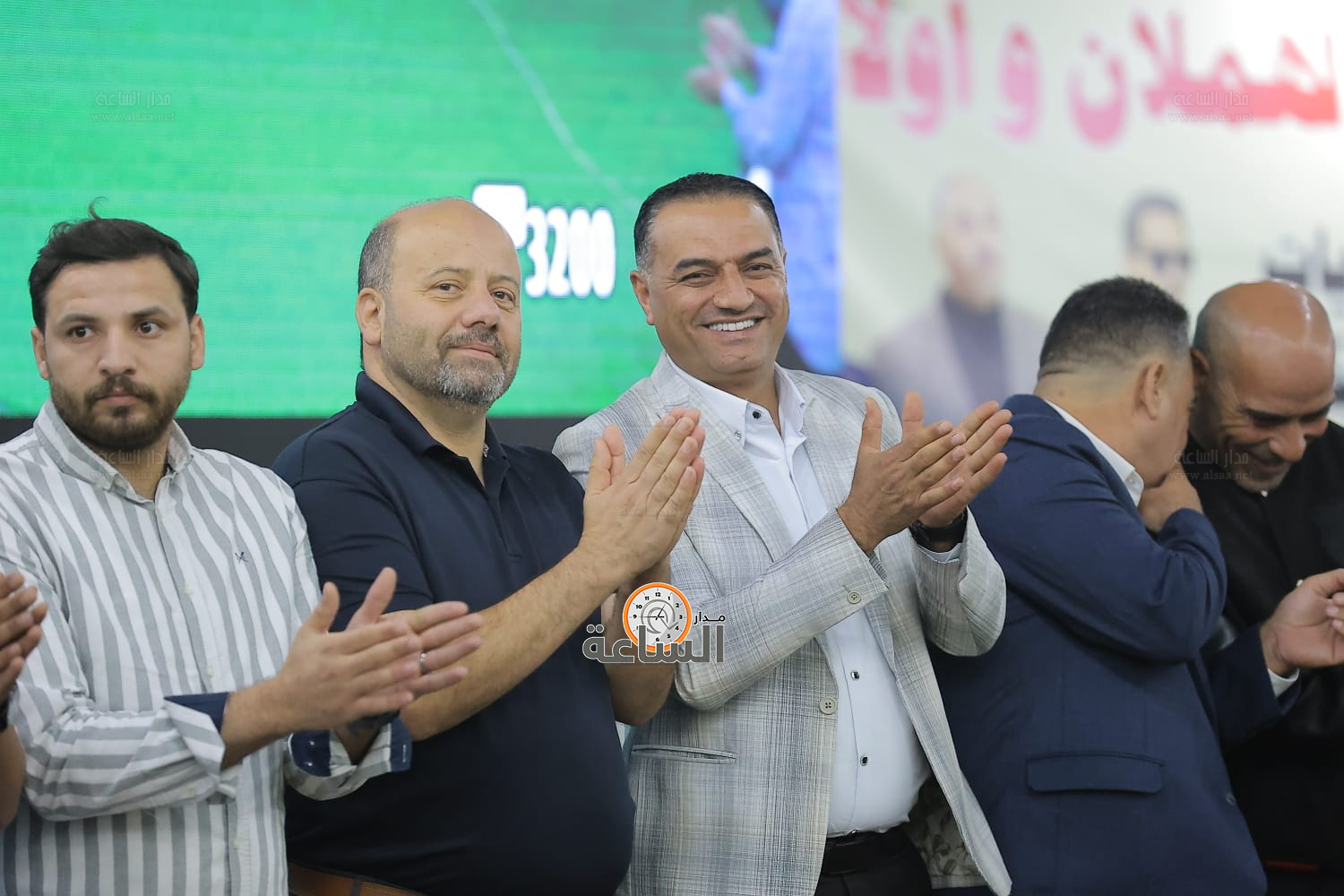 Madar Al-Saa Images 0.8042658344043302