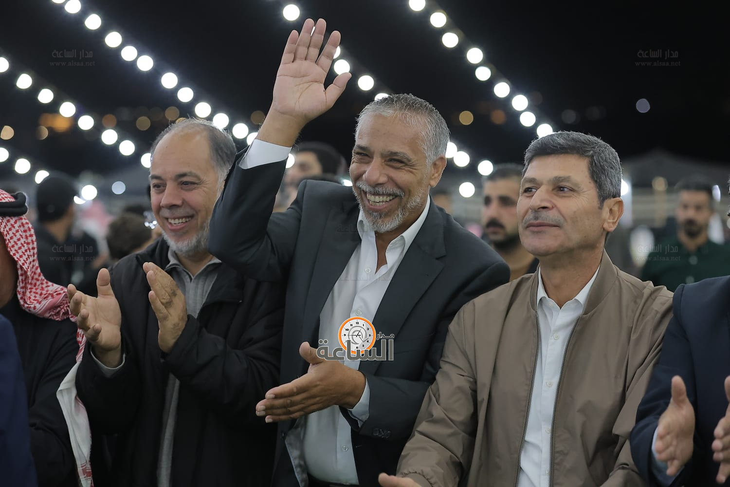 Madar Al-Saa Images 0.8982313503920611