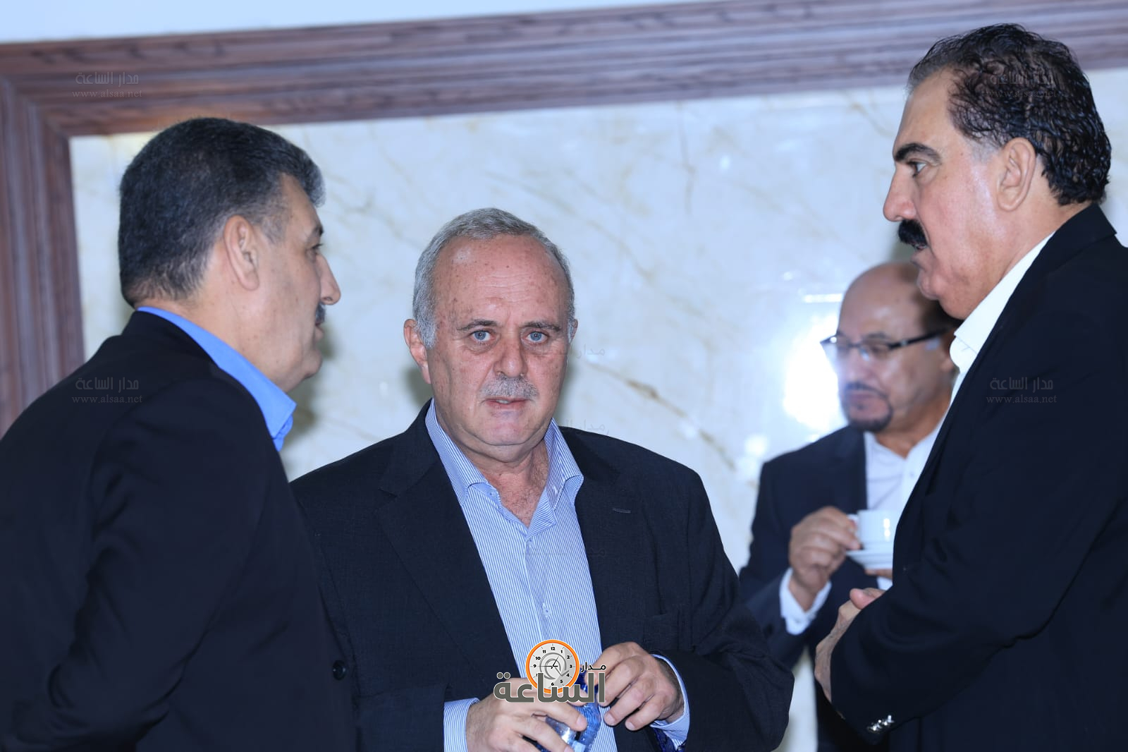 Madar Al-Saa Images 0.8890780038702143