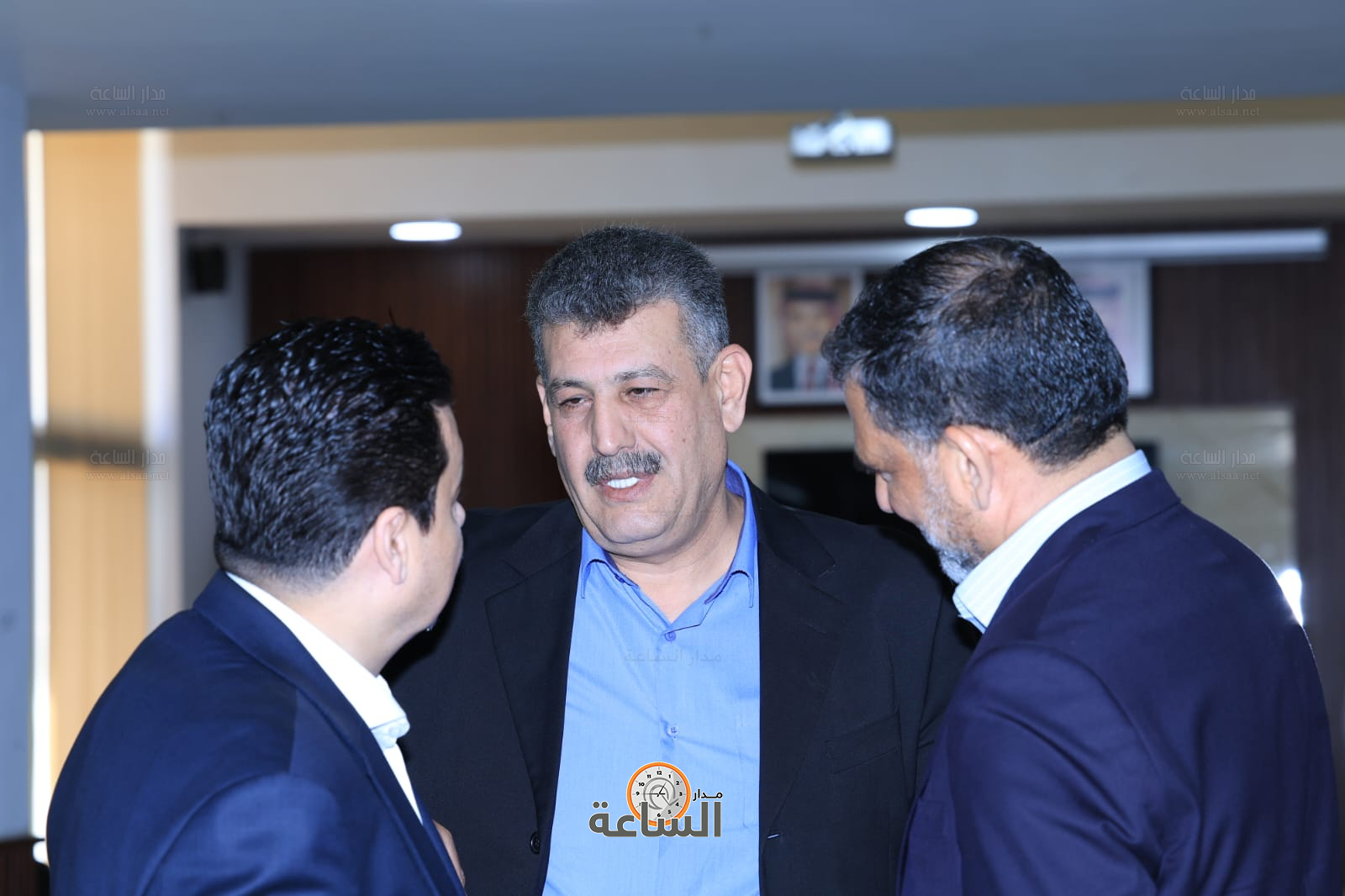 Madar Al-Saa Images 0.8699617927634629