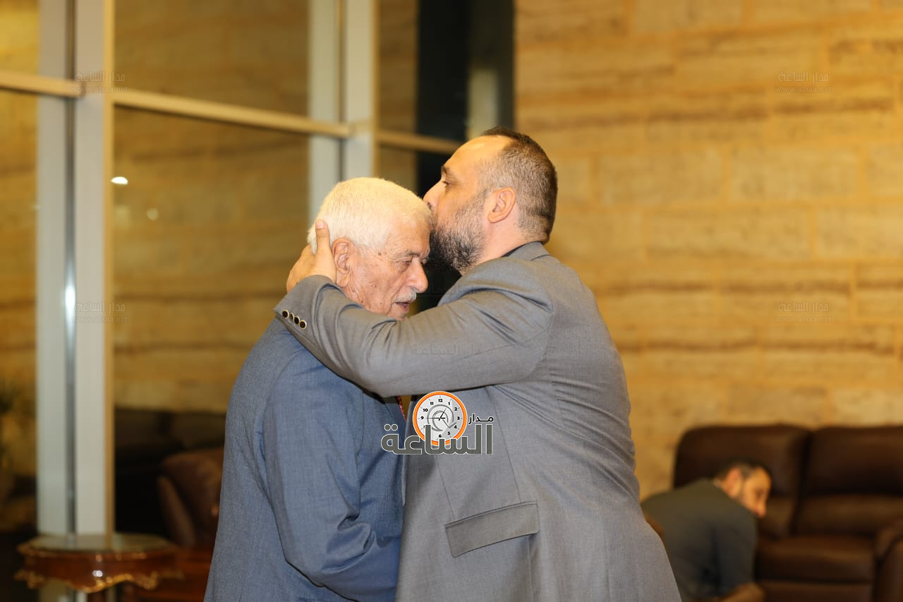 Madar Al-Saa Images 0.4352899582968702