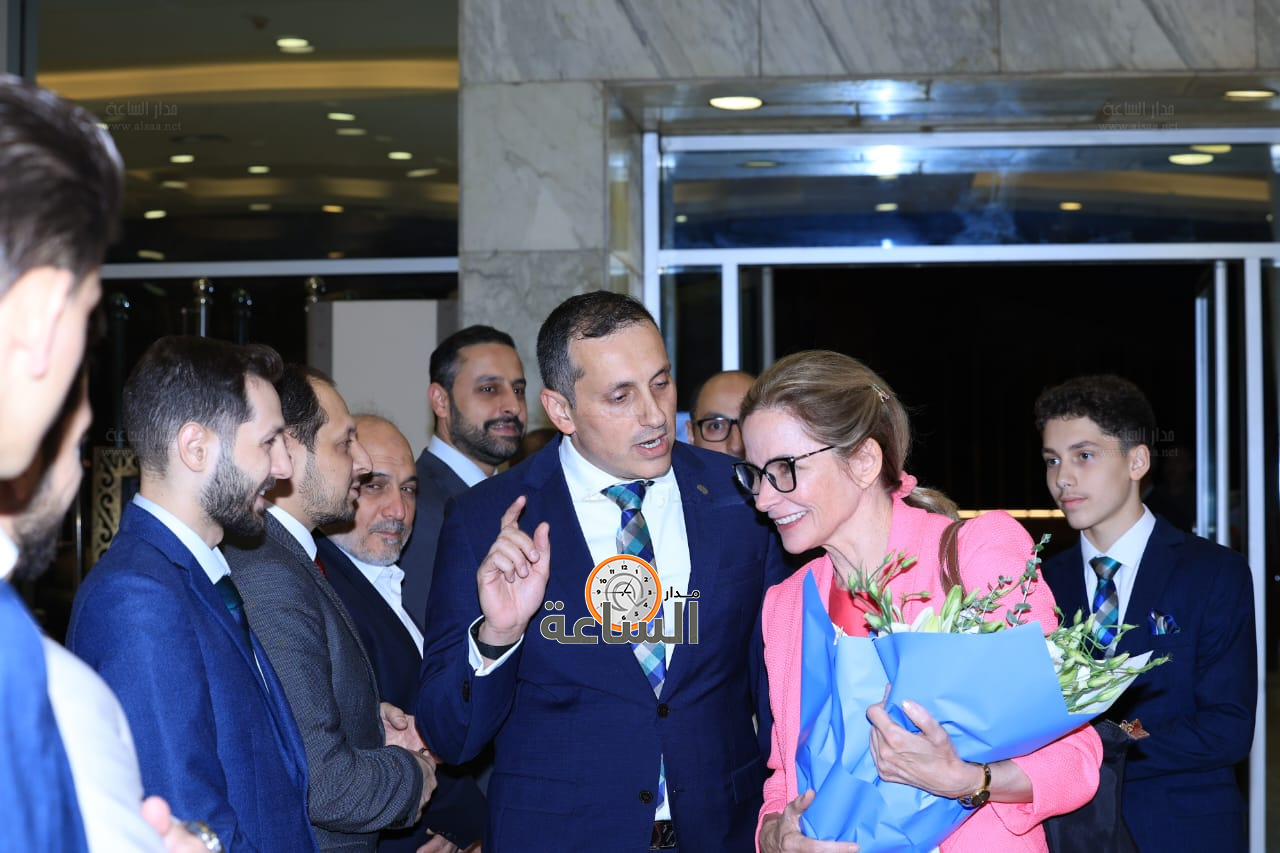 Madar Al-Saa Images 0.4045514608594437