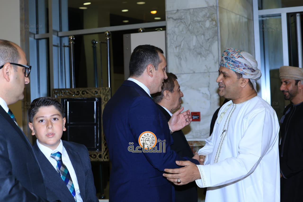 Madar Al-Saa Images 0.3315635082734697