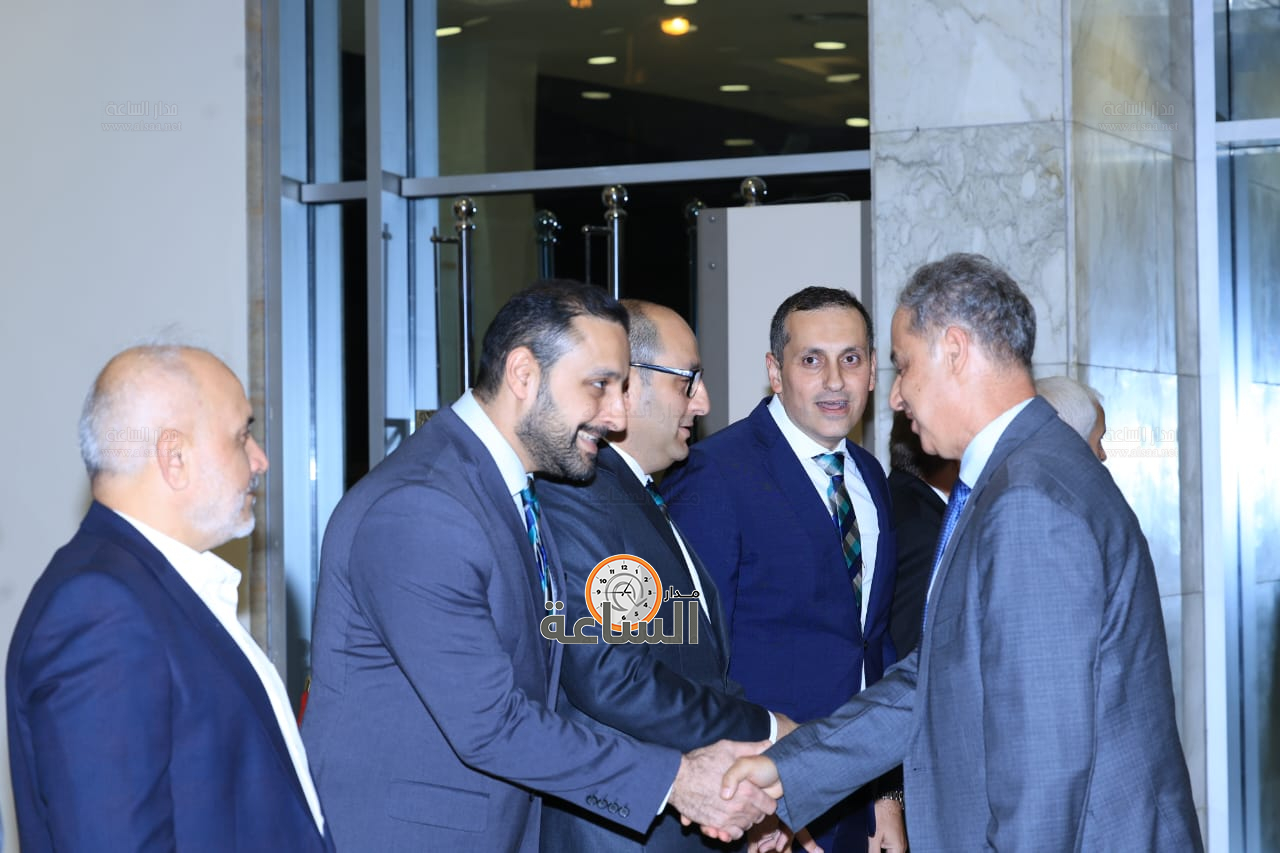 Madar Al-Saa Images 0.10509724129179998