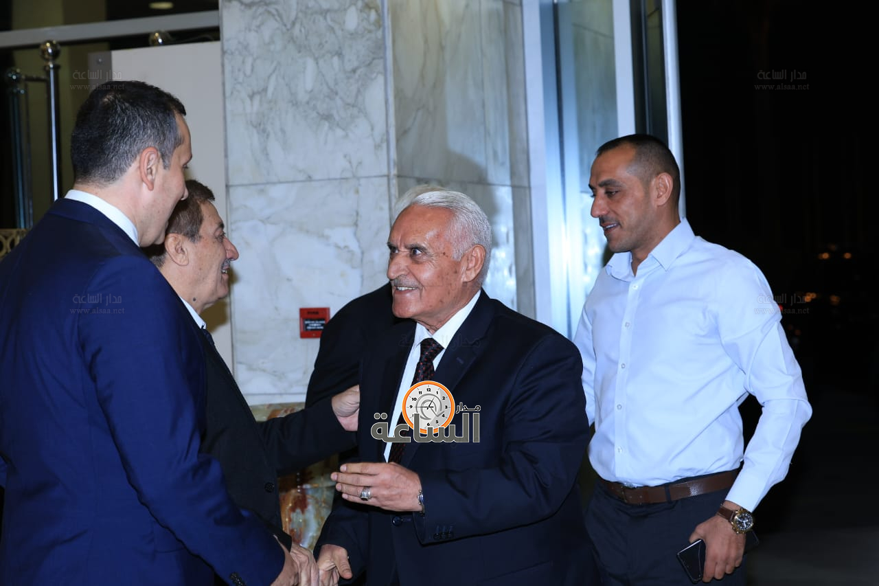 Madar Al-Saa Images 0.44071856927646313