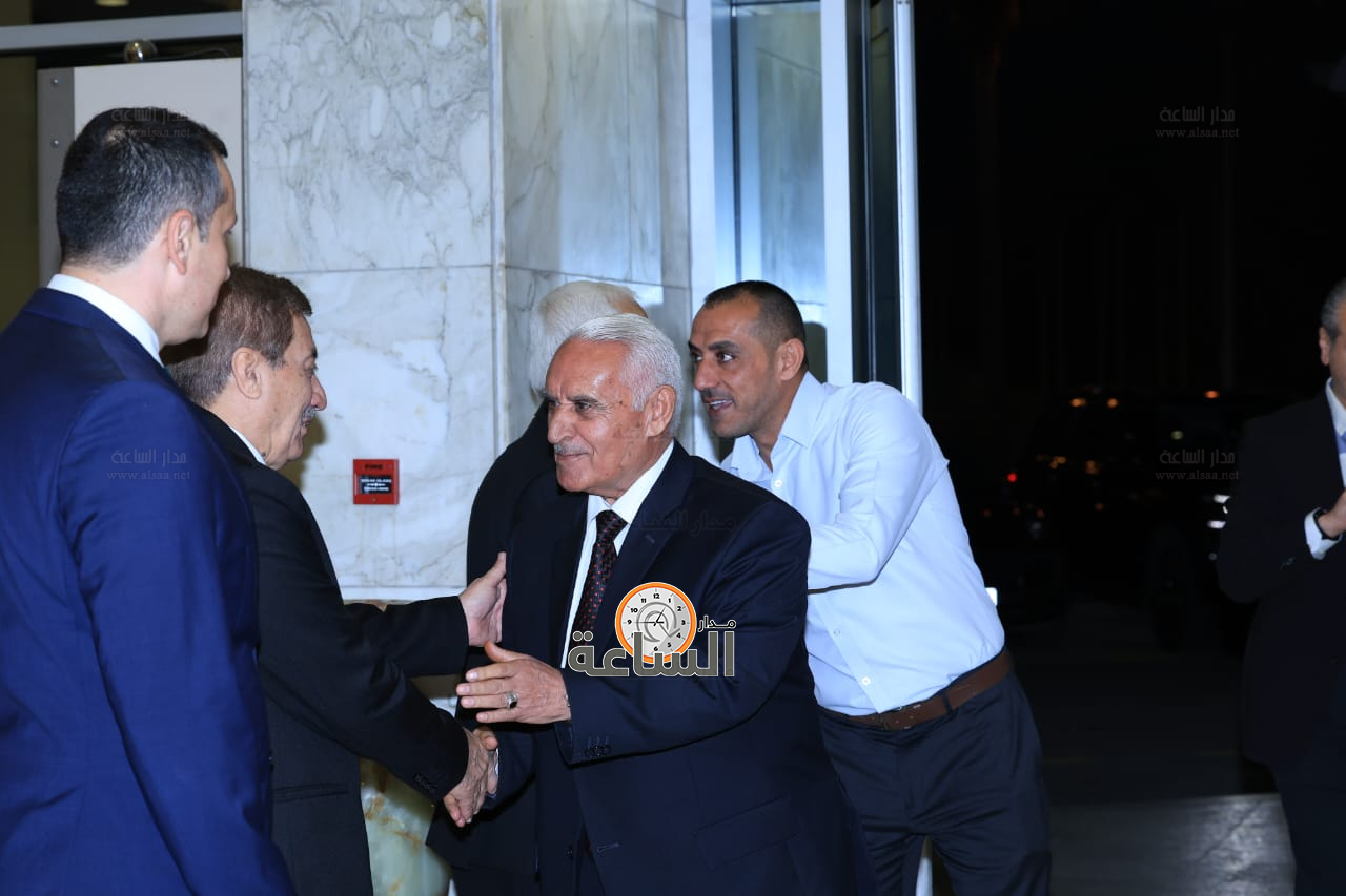 Madar Al-Saa Images 0.8125699532442808