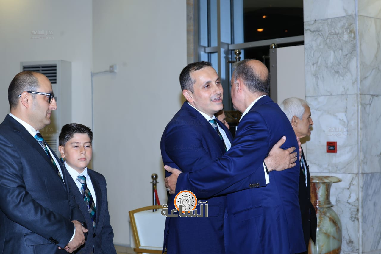 Madar Al-Saa Images 0.09486932708438578