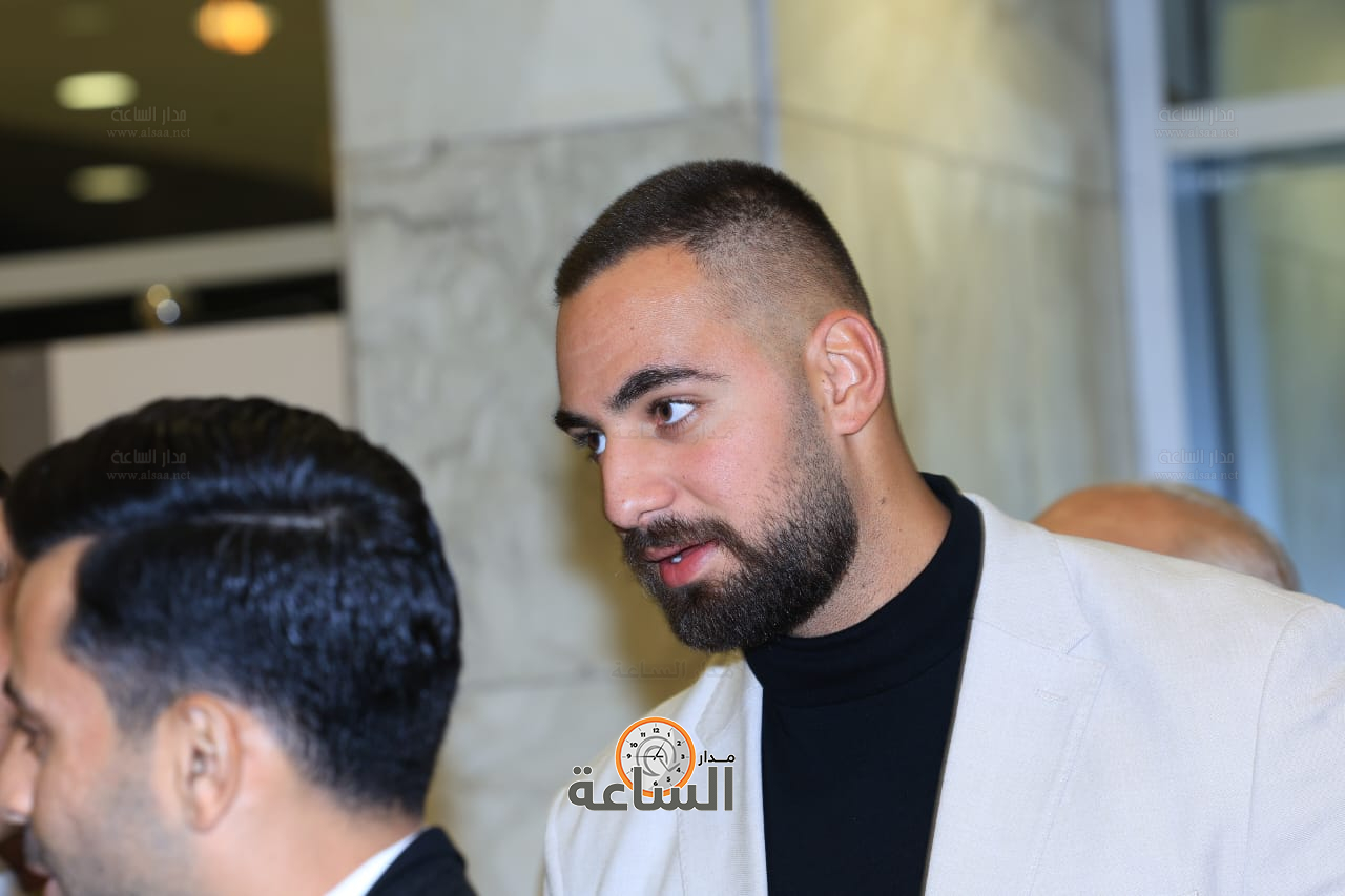 Madar Al-Saa Images 0.15056421429917666