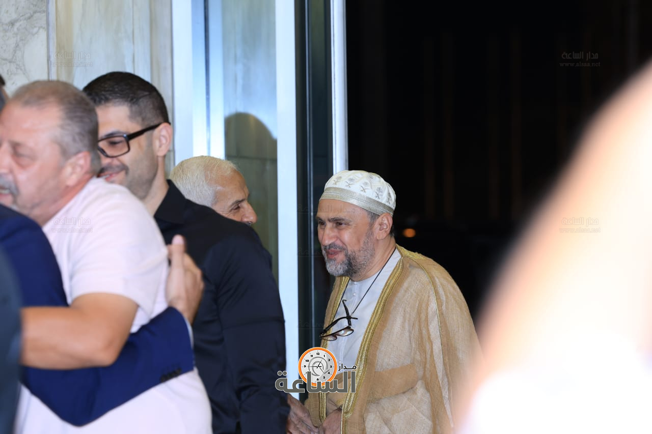 Madar Al-Saa Images 0.09787877680538992