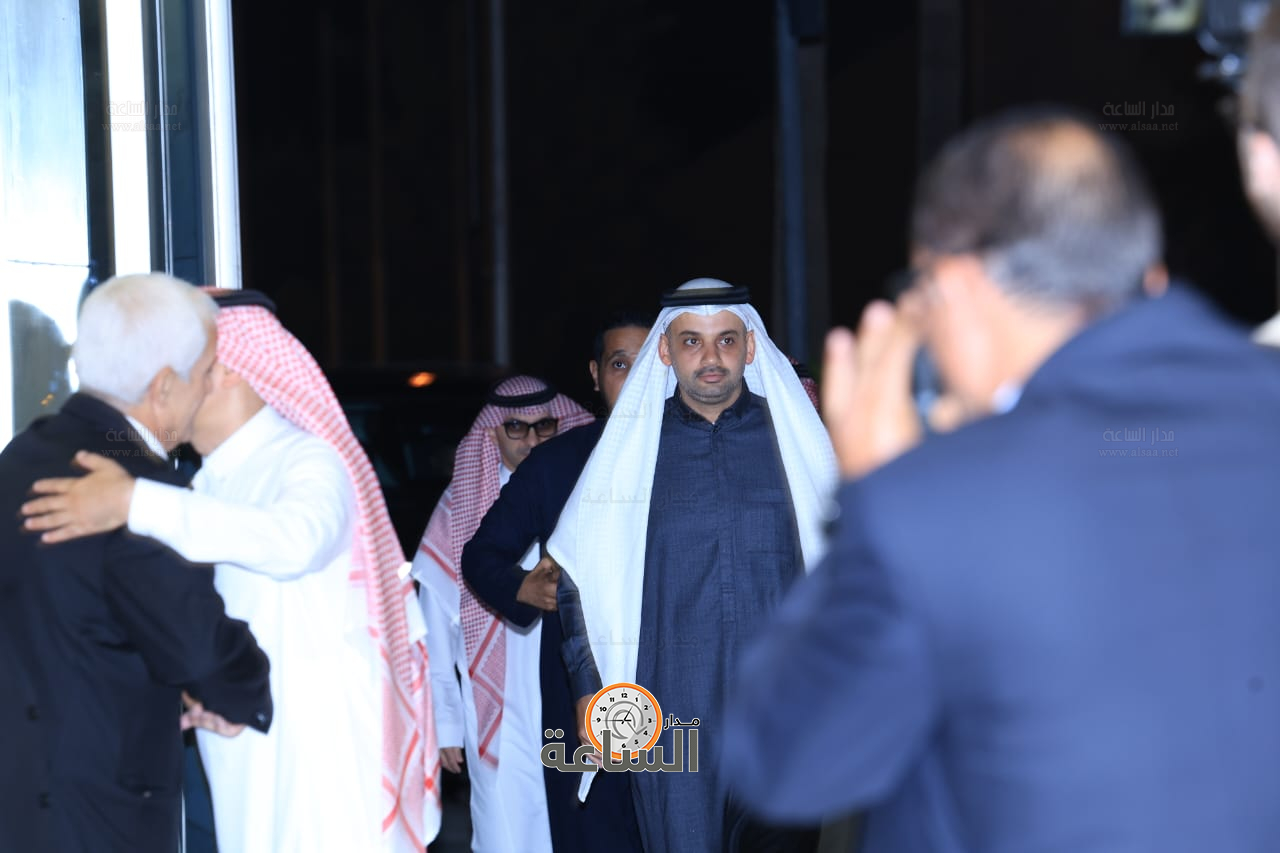 Madar Al-Saa Images 0.7408475264547715