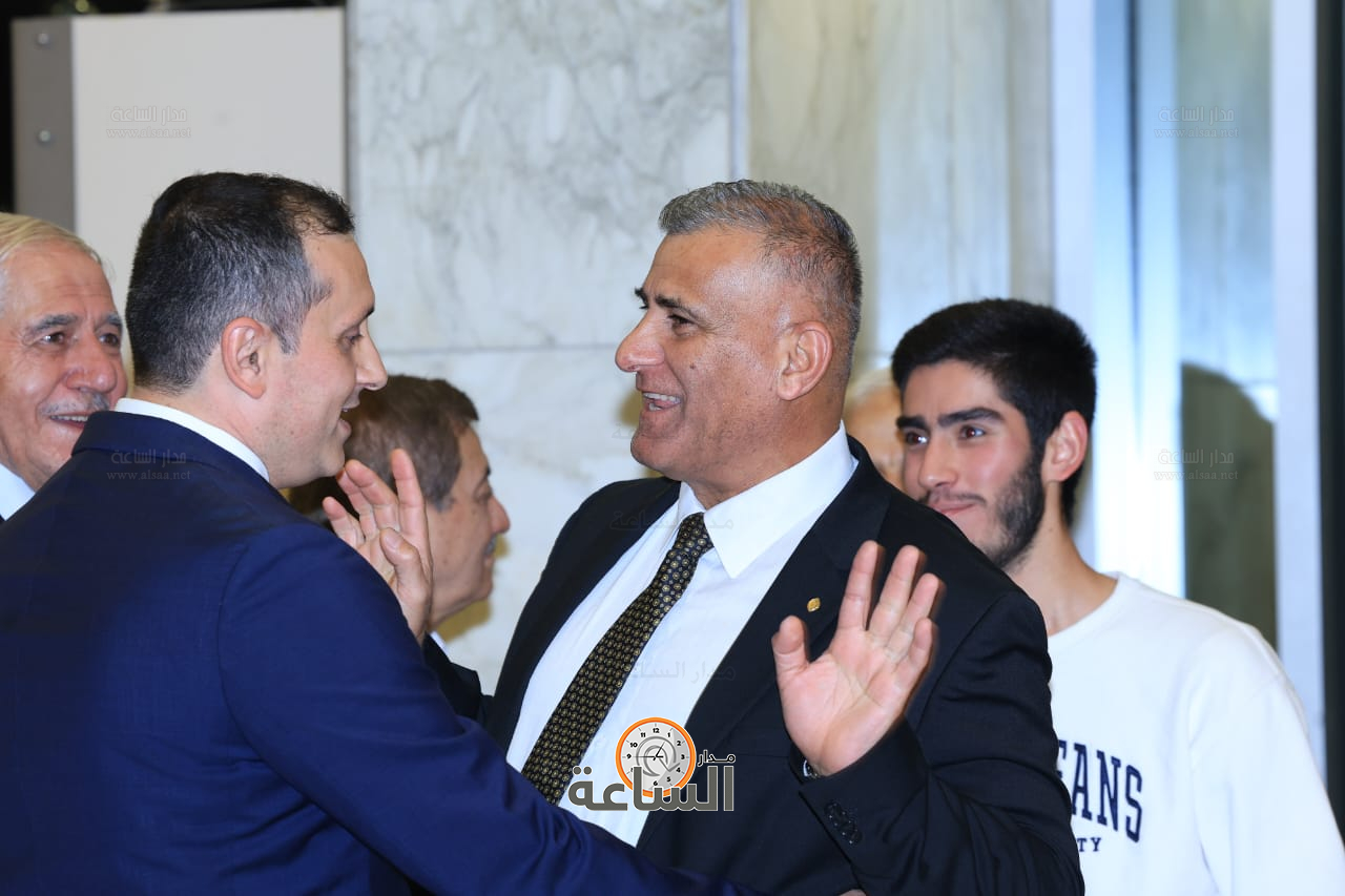 Madar Al-Saa Images 0.8039297227955426