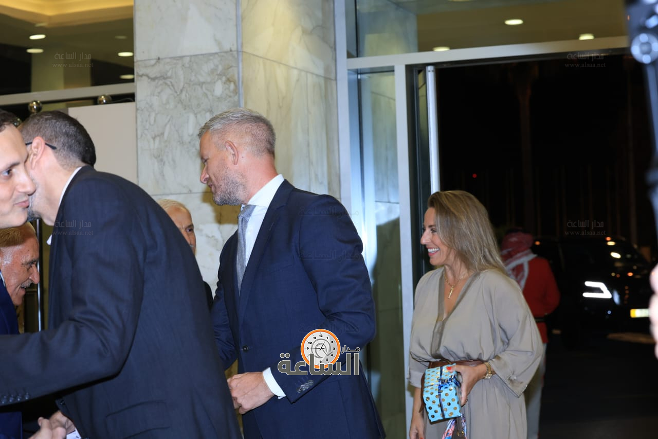 Madar Al-Saa Images 0.6724664646000897