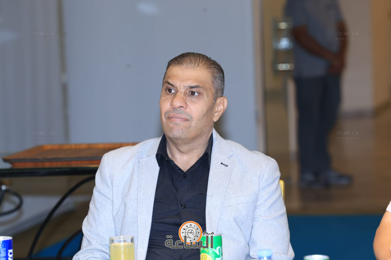 Madar Al-Saa Images 0.025741795843374327