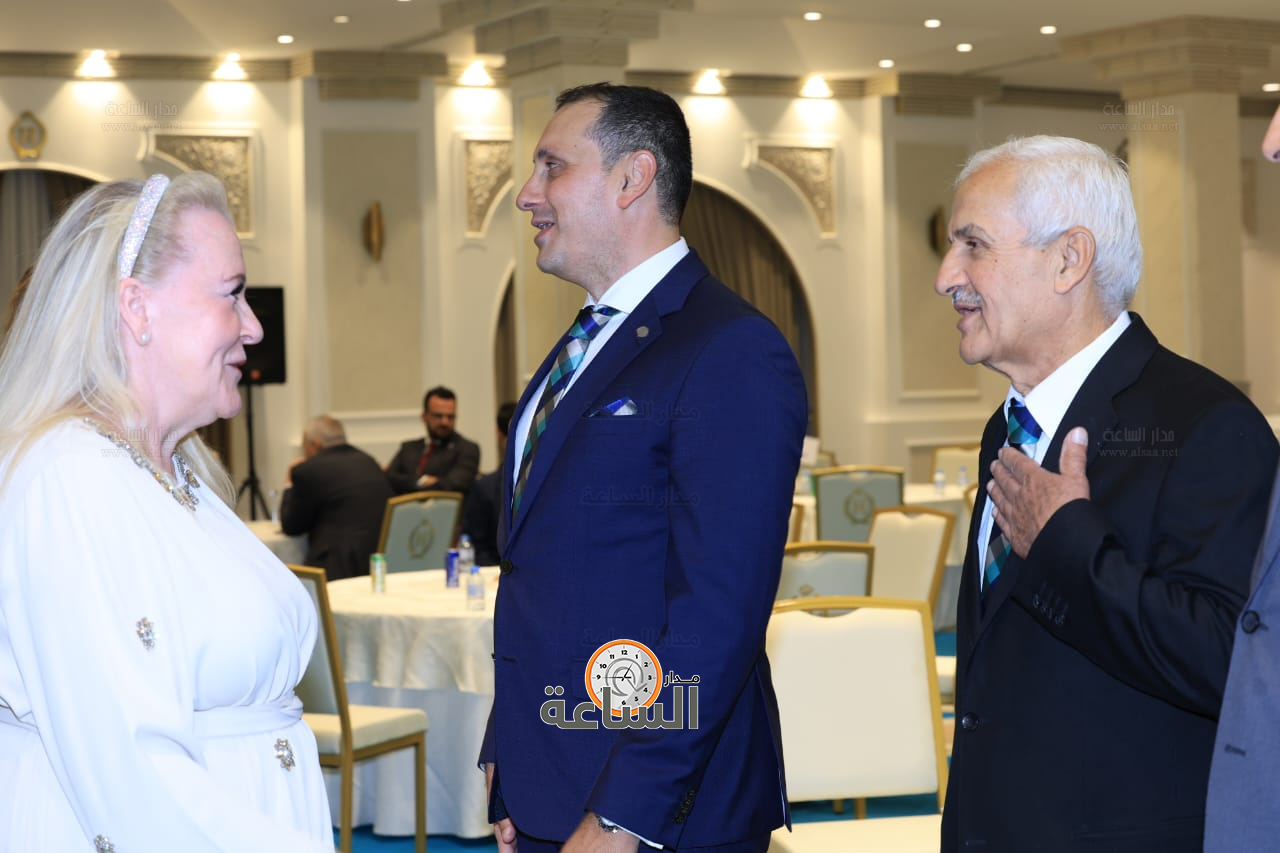 Madar Al-Saa Images 0.9406478810806135