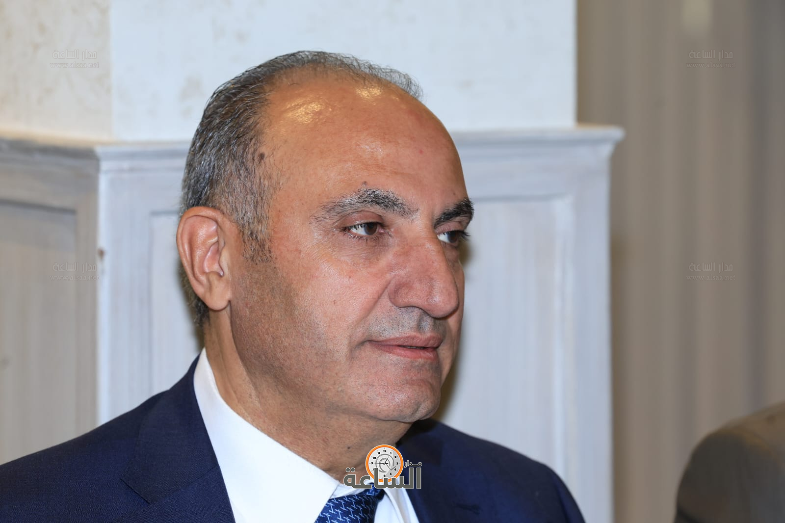 Madar Al-Saa Images 0.20051651854585673