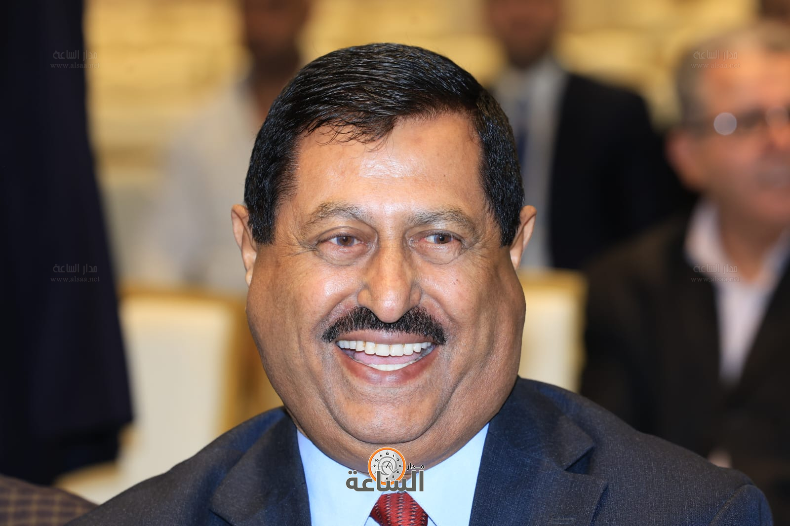 Madar Al-Saa Images 0.48857716625379743