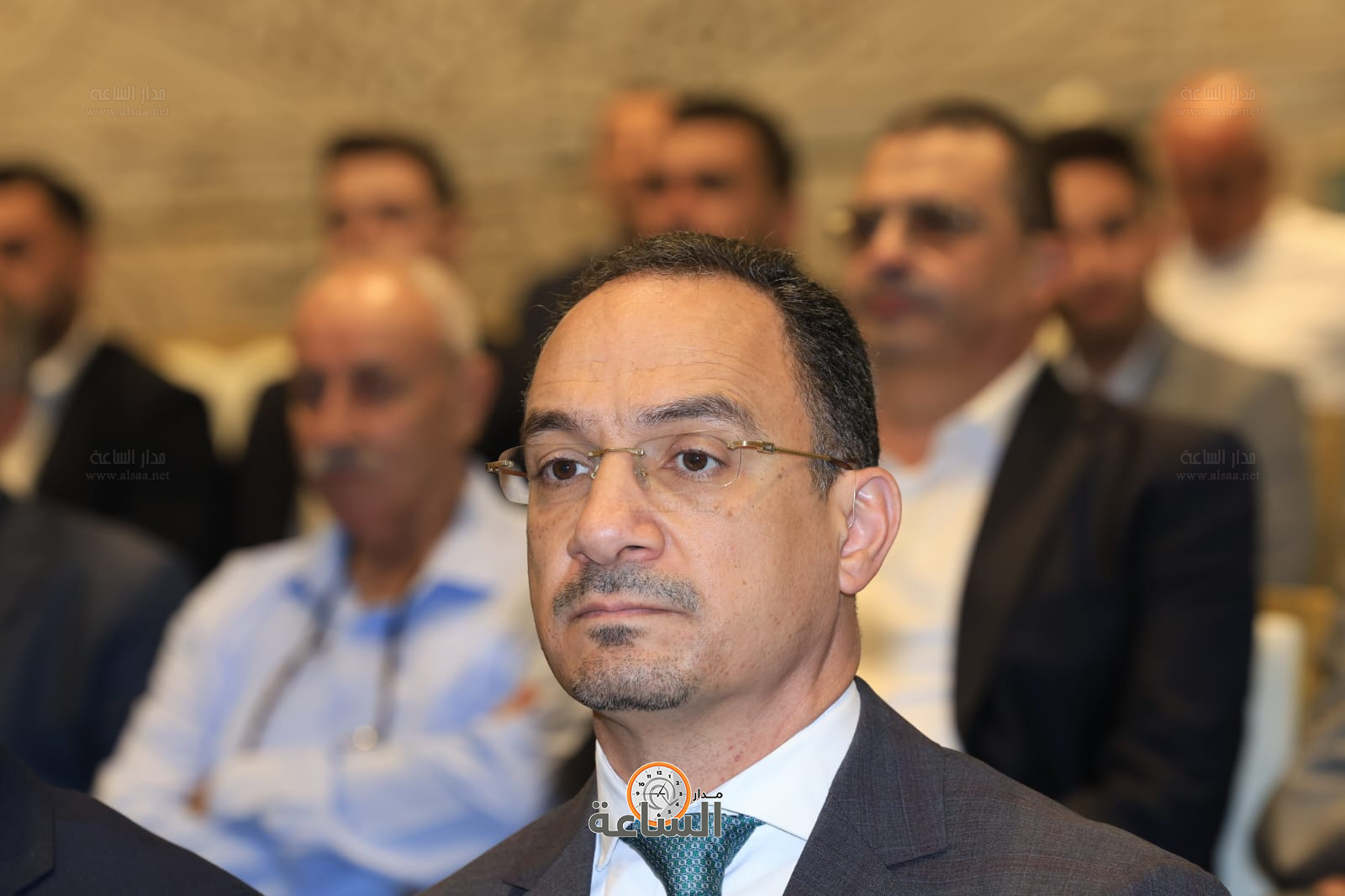 Madar Al-Saa Images 0.4905104406985199