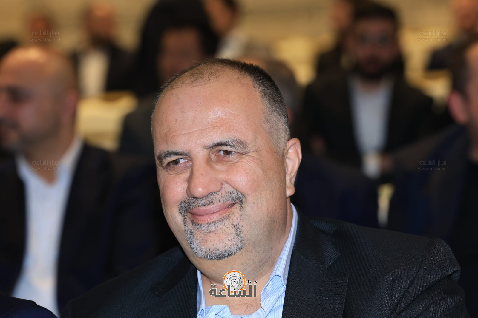 Madar Al-Saa Images 0.9973178047215091