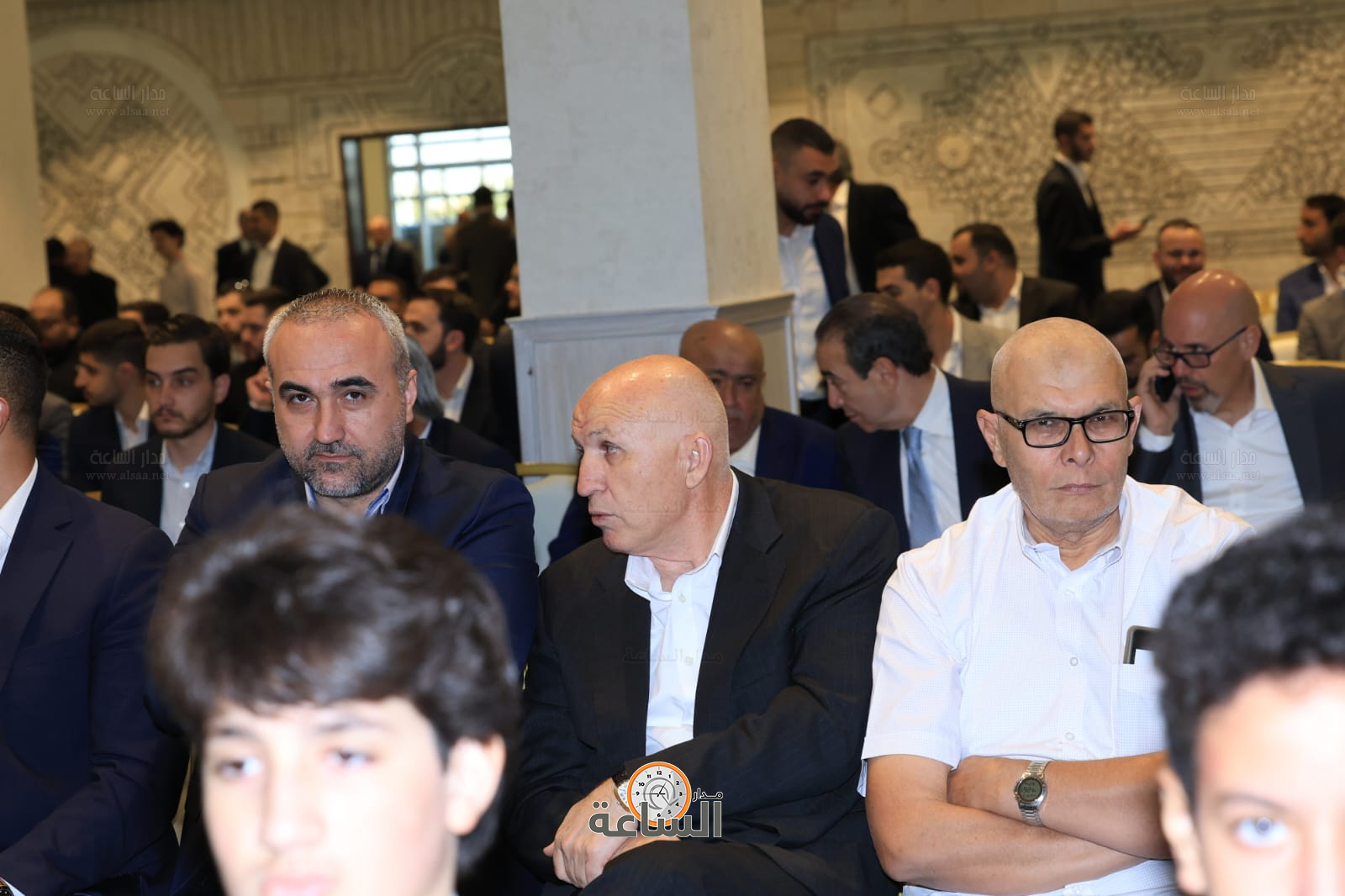 Madar Al-Saa Images 0.37473517140158197