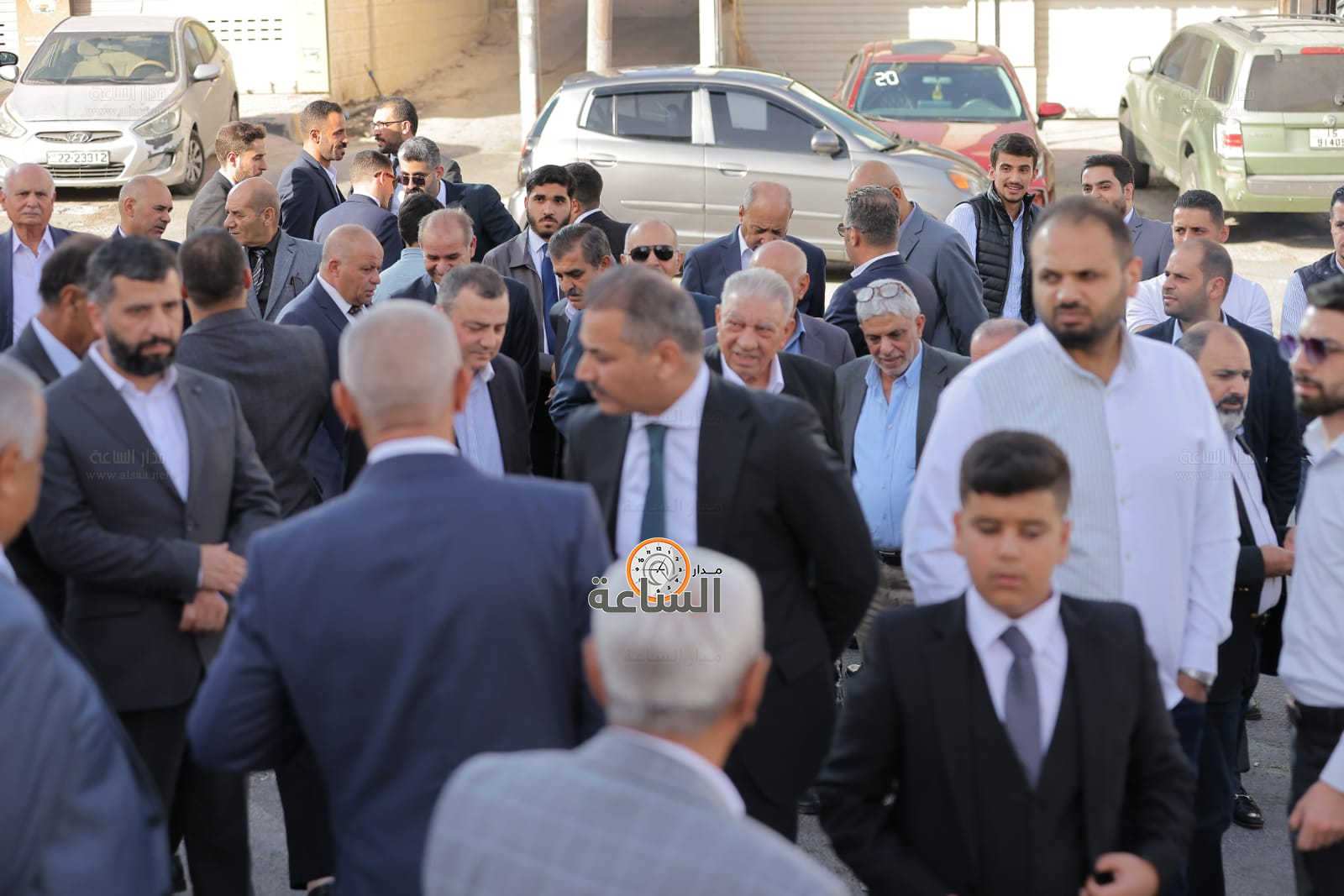 Madar Al-Saa Images 0.5543313916587526