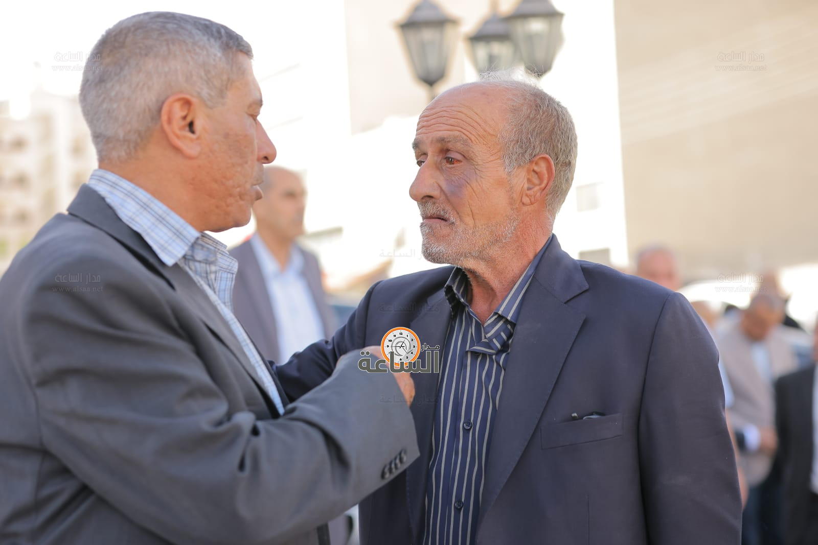 Madar Al-Saa Images 0.4021167017522842