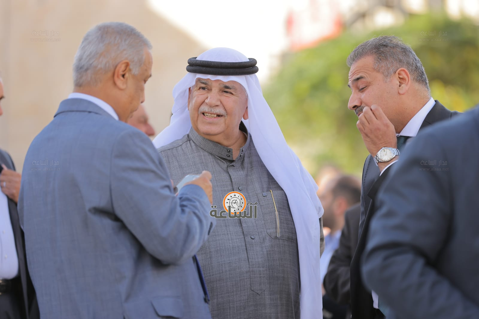 Madar Al-Saa Images 0.980501682974232