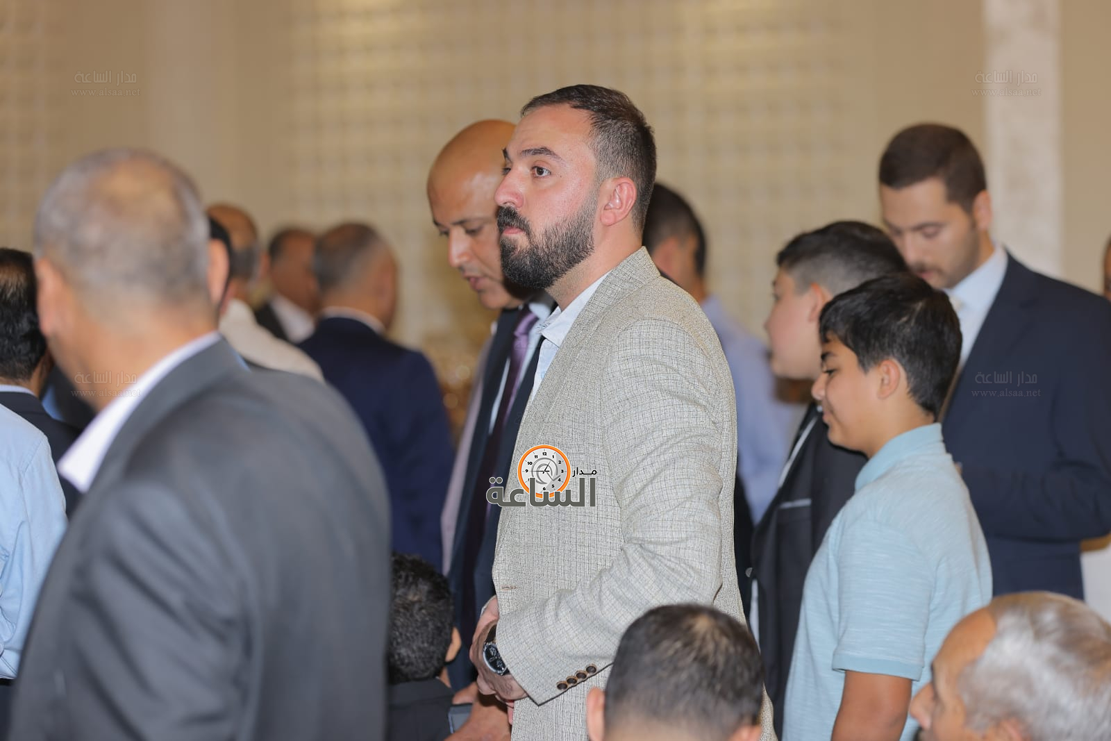 Madar Al-Saa Images 0.16380169669610167