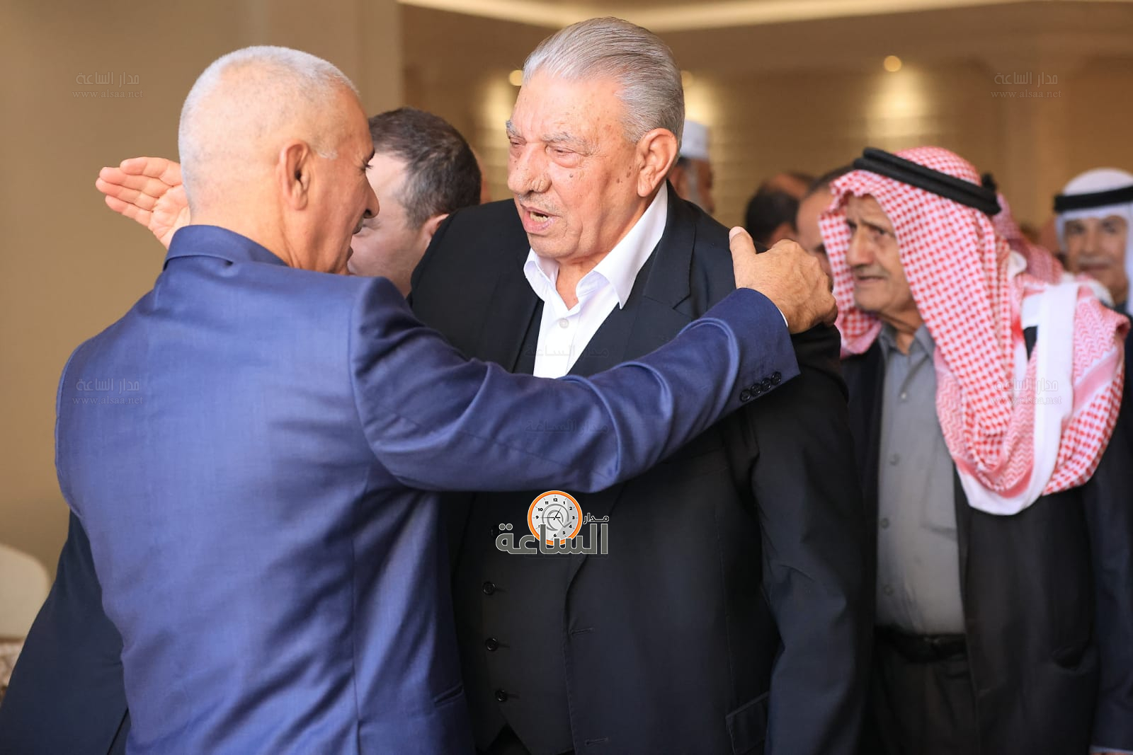 Madar Al-Saa Images 0.9840935195252241