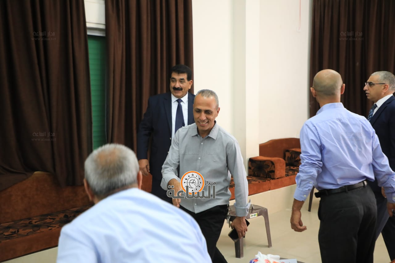 Madar Al-Saa Images 0.16235361485679023