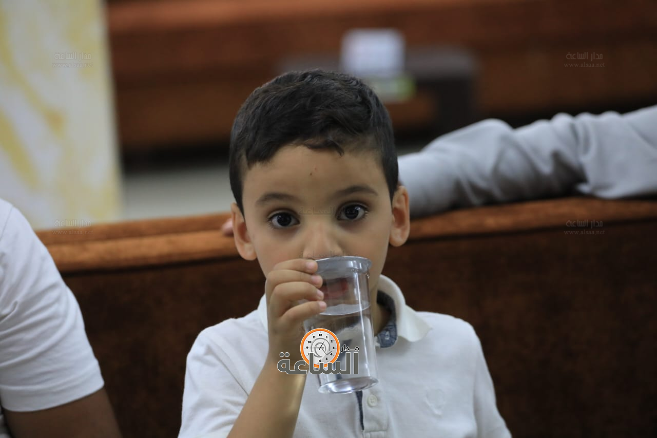 Madar Al-Saa Images 0.4514576818477428