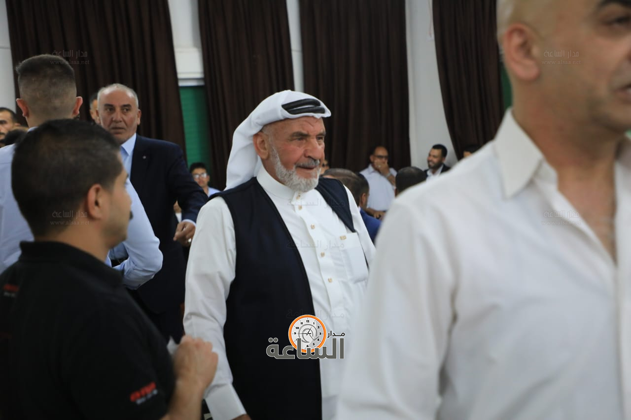 Madar Al-Saa Images 0.3679547161992439