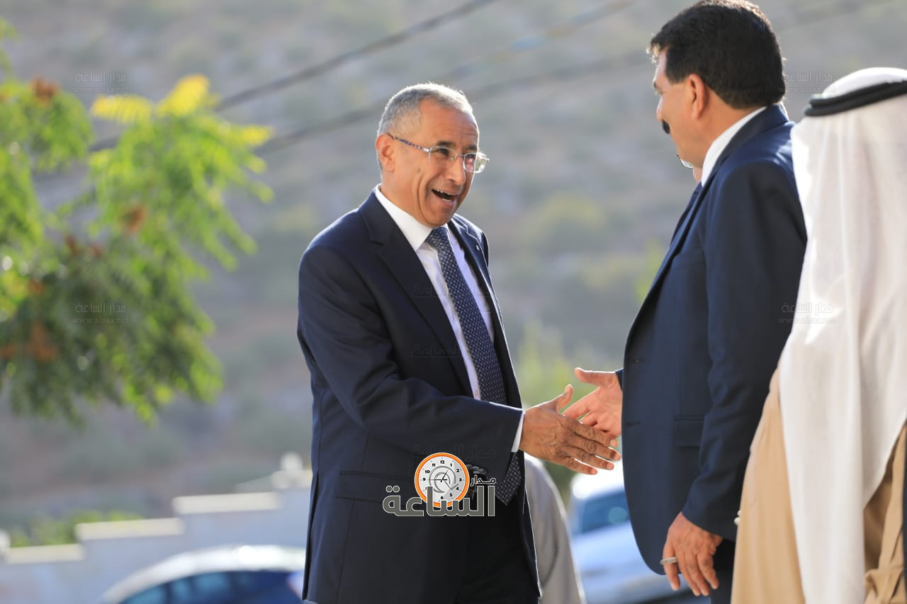 Madar Al-Saa Images 0.44046093519244844